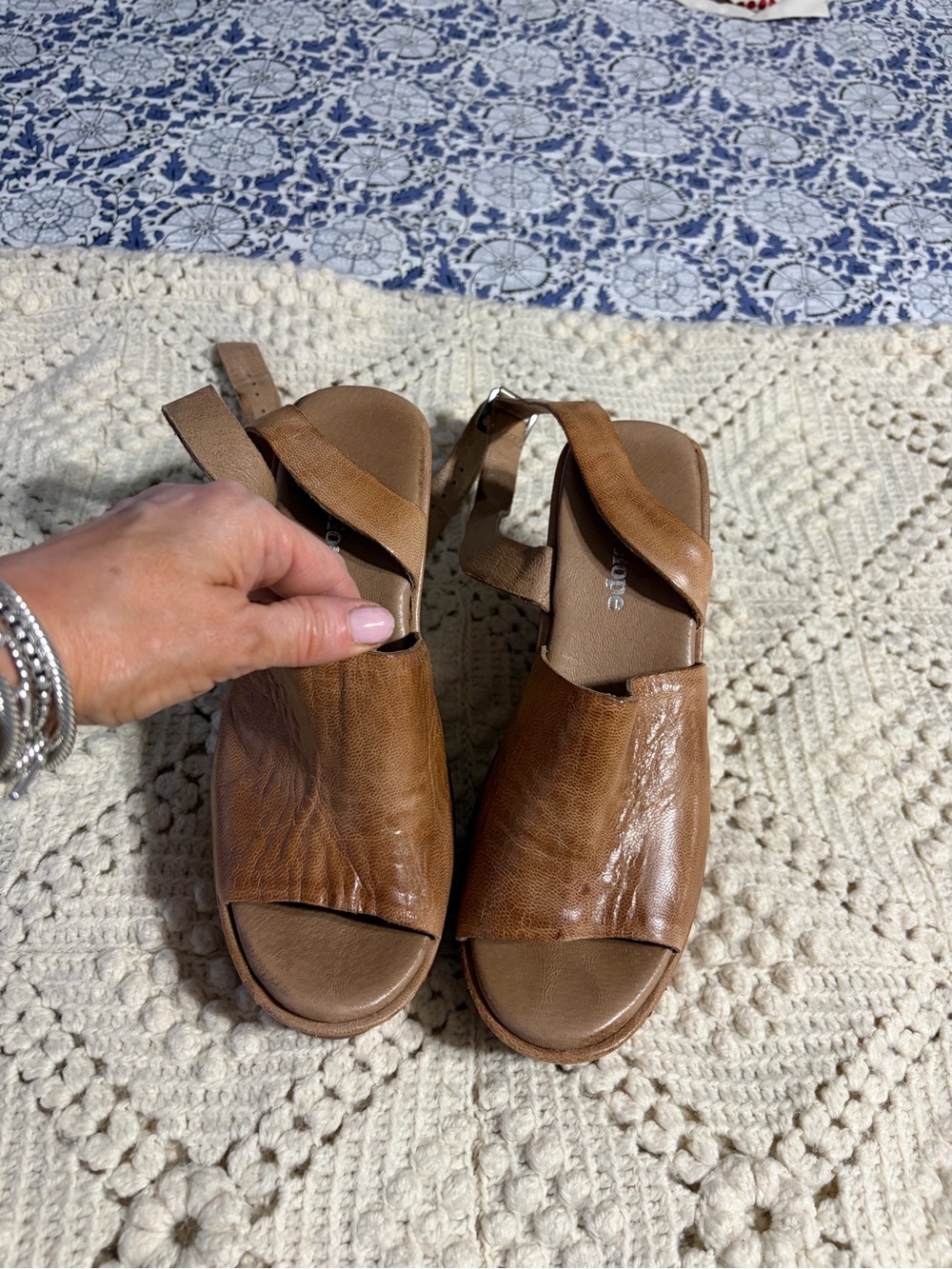 Antelope sz 6.5 EUC Women's Open-Toe Brown Leather Slingback Sandals